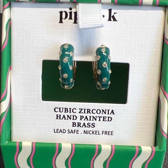 Piper K | Hoop Earrings ✨ - Picture 3 of 7